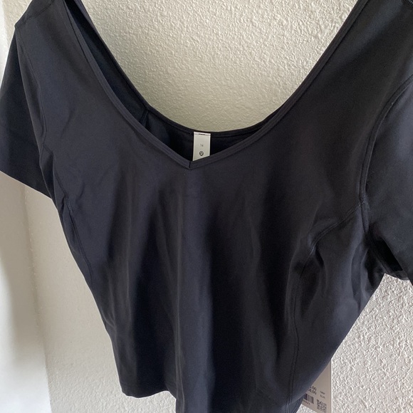 Lululemon Top - Picture 2 of 5